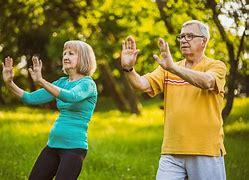 People doing a Tai-Chi