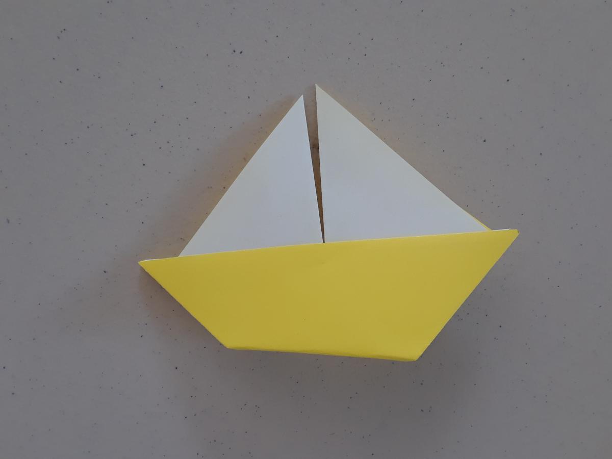 origami boat